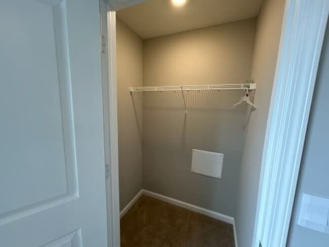 Building Photo - 1663 Fairmount Dr