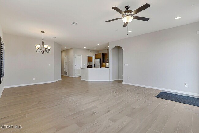 Building Photo - 13752 Newton Ct