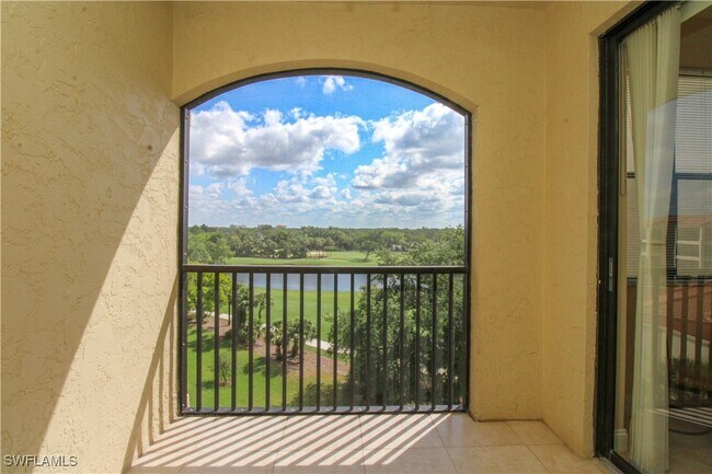 Building Photo - 7024 Pelican Bay Blvd