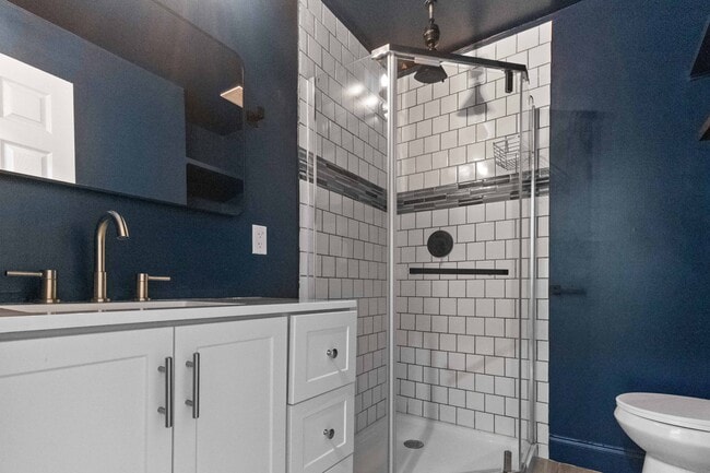 Building Photo - 1815-1812 12th St S