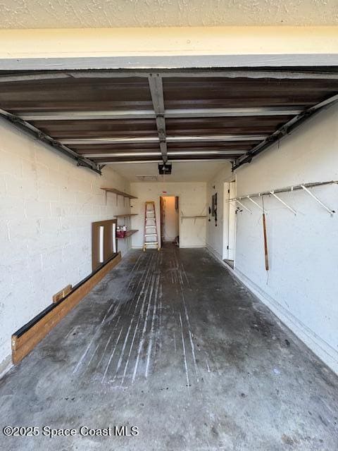 Building Photo - 819 Poinciana St