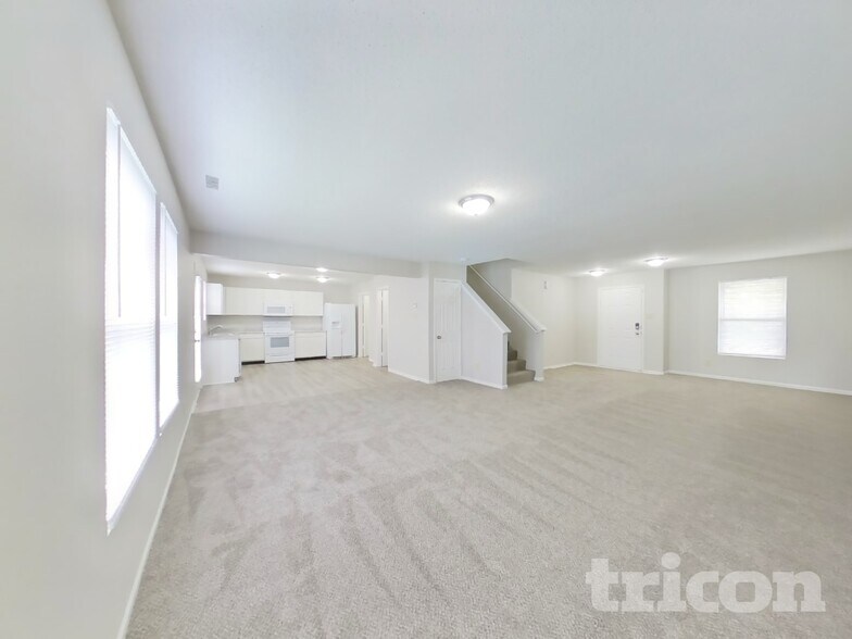 Building Photo - 2332 Cedarmill Dr