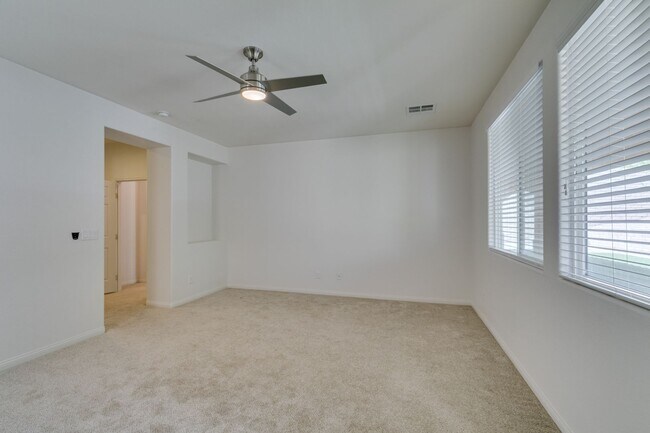 Building Photo - 12056 La Palmera Ave