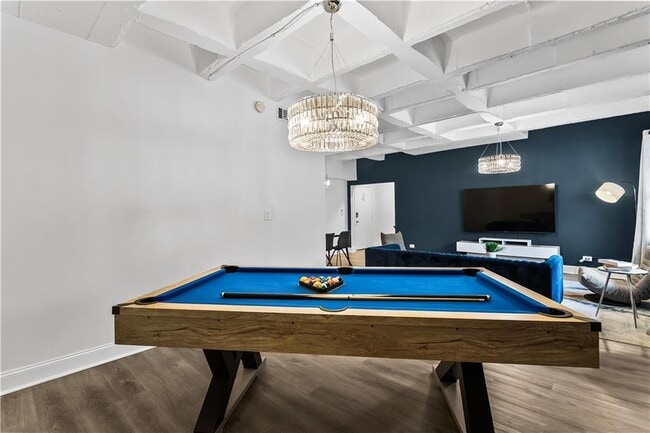 Building Photo - 3645 Peachtree Rd NE