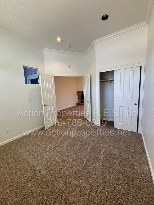 Building Photo - Action Properties Offering Immaculate Highland Reserve 4 Bedroom 2 Bath, 1581 sqft, New Paint and...