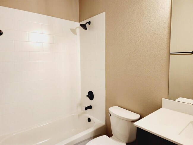 Building Photo - 9836 Grosbeak Ln