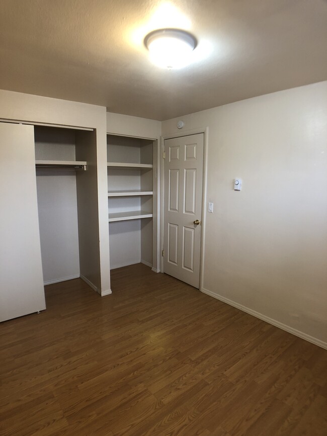 2 Bedrooms - 2403 s kimball ave