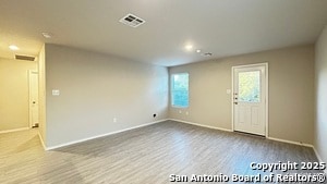 Building Photo - 10219 Robbins Crk