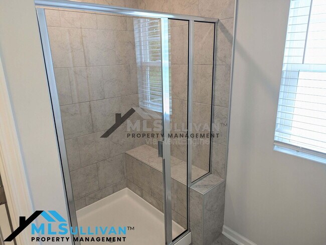 Building Photo - 4020 Whitney Peak Dr