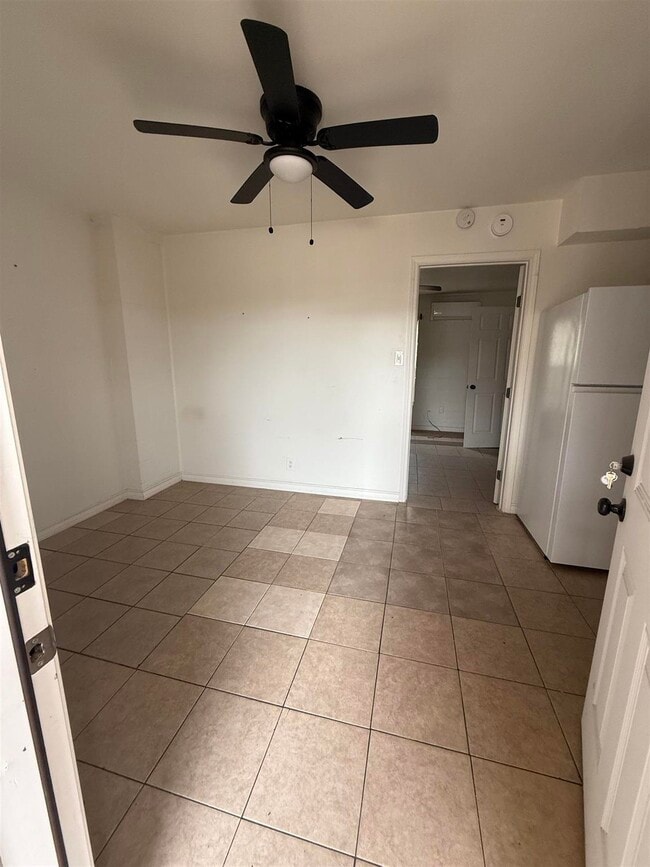 Building Photo - 3315 San Agustin Ave