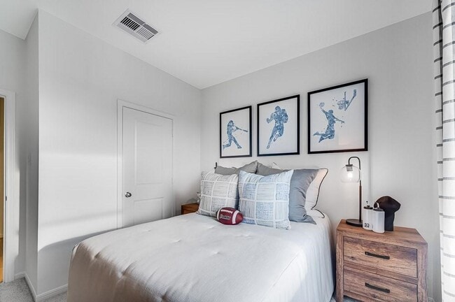 Building Photo - 21827 Black Tulip Ln