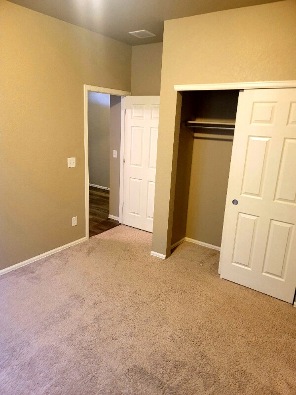 Building Photo - 3758 Torch Lily St