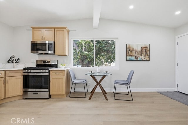 Building Photo - 11068 El Amarillo Ave