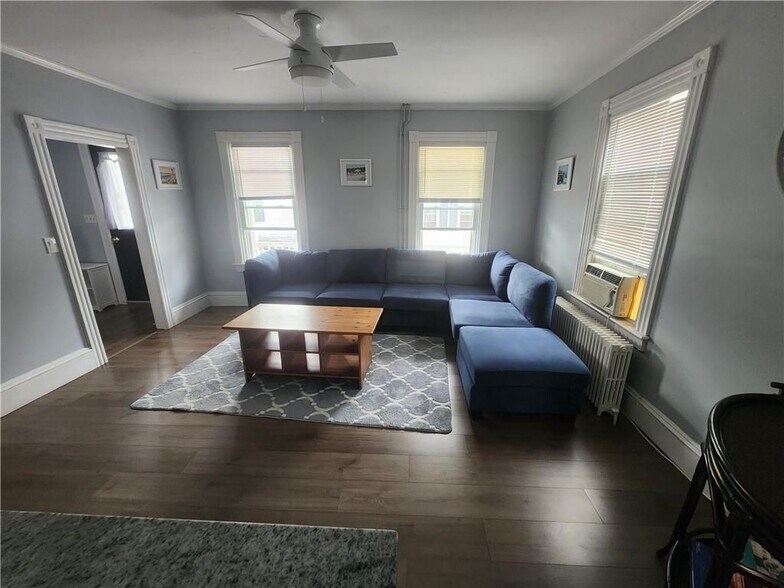 Building Photo - 14 Lucas Ave