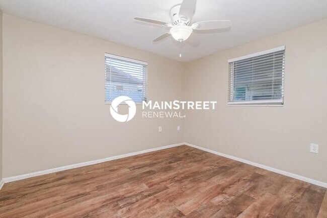 Building Photo - 3 Bedroom Pet-Friendly Home in Holiday, FL with Main Street Renewal