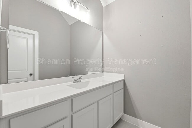 Building Photo - 808 Marisol Bay Dr
