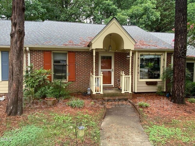 Building Photo - 123 Boldleaf Ct