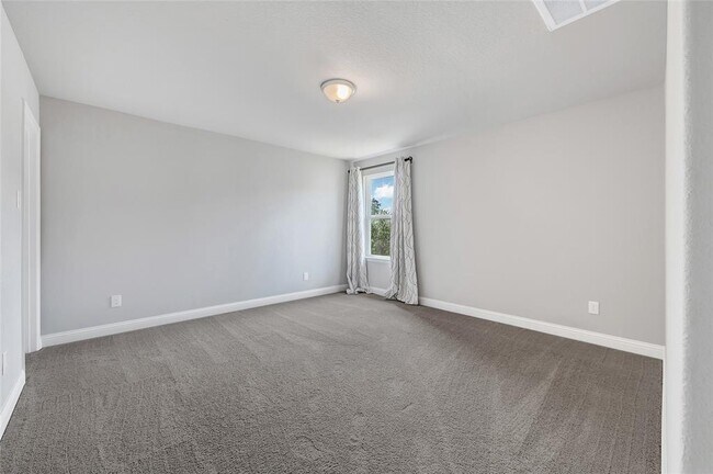 Building Photo - 21102 Verismo Dr