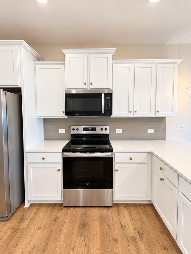 Building Photo - Now Leasing! 1 Month Free | Brand-New 3BR Home with 2-Car Garage Near Downtown Mooresville