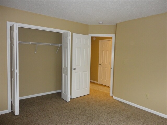 Building Photo - 15278 Fawn Meadow Dr