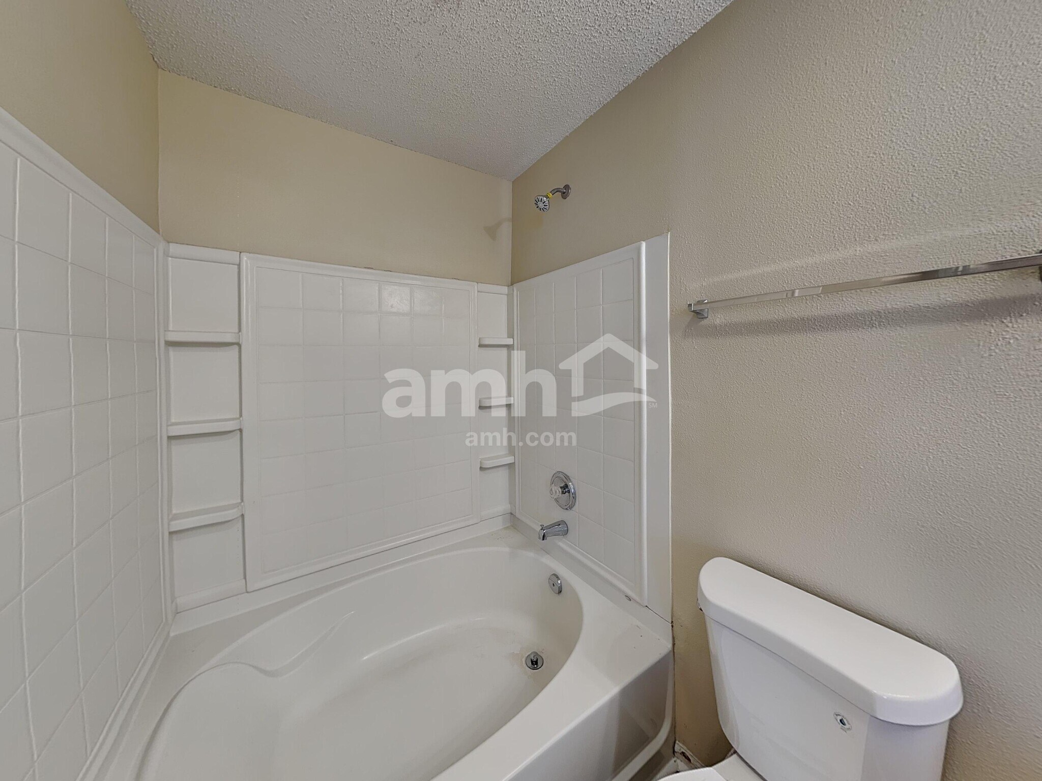 Building Photo - 8845 Limberlost Ct