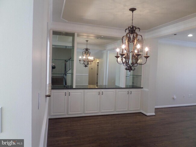 Building Photo - 2254 Journet Dr