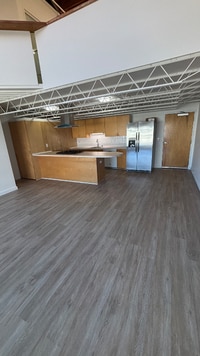 Building Photo - 6025 Christie Ave