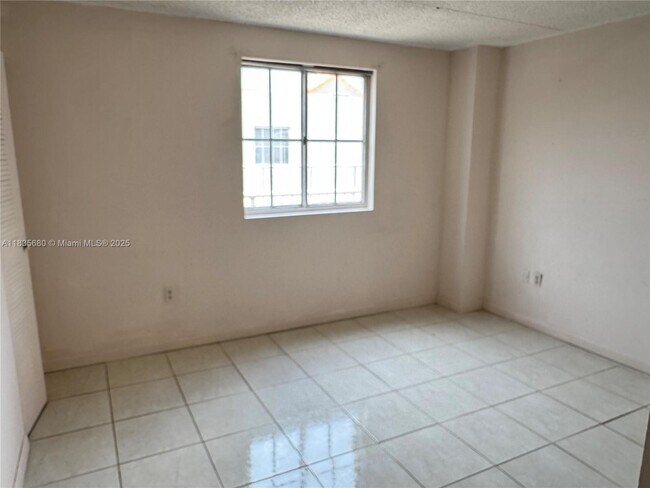 Building Photo - 6045 NW 186th St