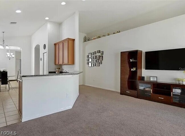 Building Photo - 7529 Forest Mere Dr