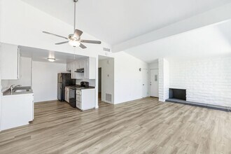 Building Photo - Limited-Time Move-In Special – $500 Deposi...