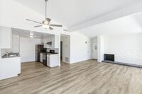 Building Photo - 55110 Airlane Dr