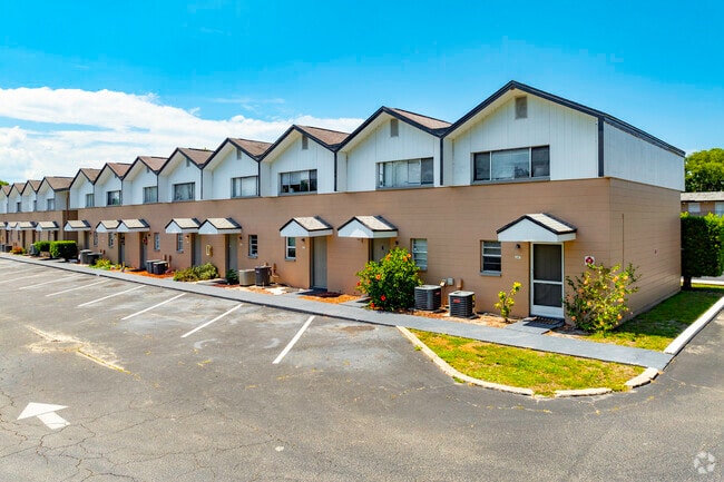 1711-1723 Dixon Blvd Cocoa, FL 32922 - Allen Condos