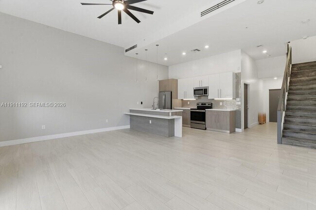 Building Photo - 913 NW 45th Terrace