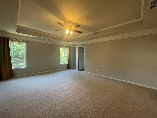 Building Photo - 6050 China Rose Ln