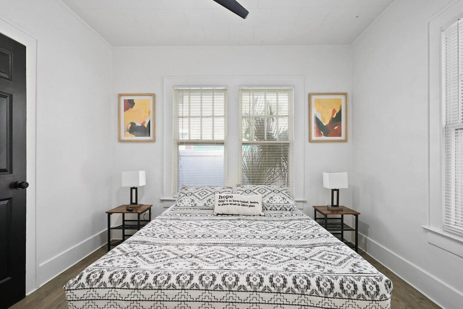 Building Photo - 1829 Hollenbeck Dr