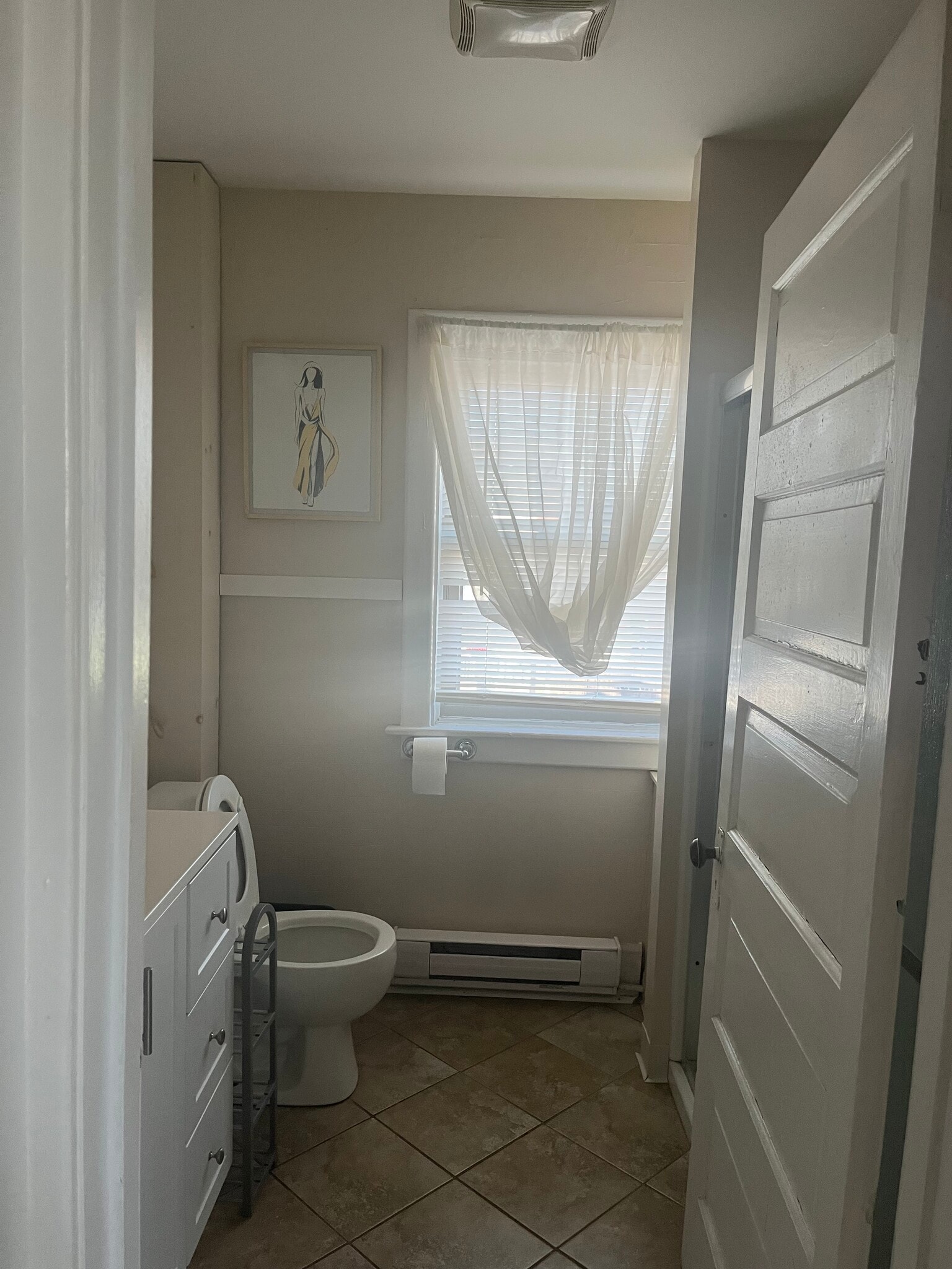 Bathroom - 101 Chambersburg St