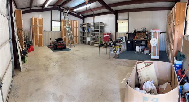 Building Photo - 6734 Oak Hill Ln