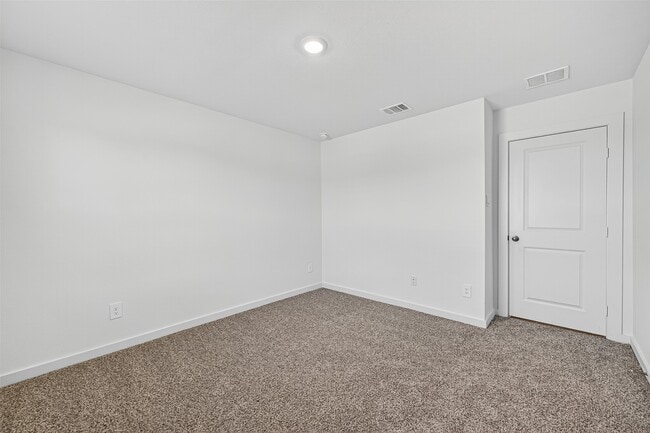 Building Photo - 4415 Russet Elm Ln