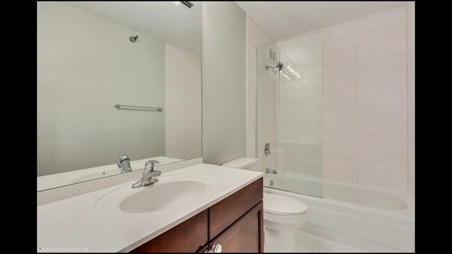 Building Photo - 474 N Lake Shore Dr
