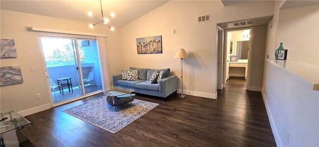 Building Photo - 7255 W Sunset Rd