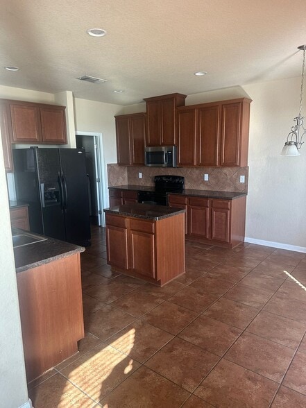Building Photo - 5309 Cilantro Pl