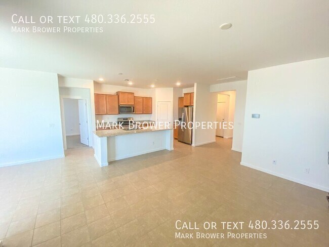 Building Photo - 6980 E Gamebird Way
