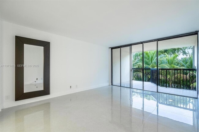 Building Photo - 20347 W Country Club Dr