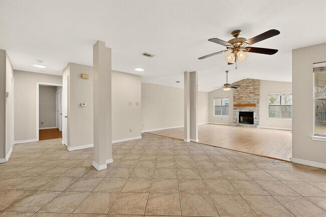 Building Photo - 5300 Honey Dew Terrace