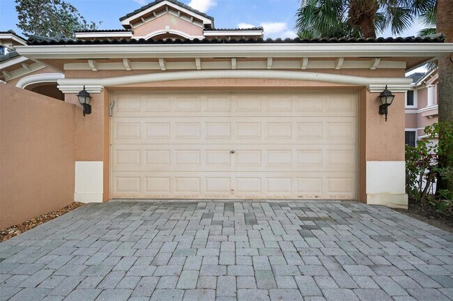 Building Photo - 2678 Center Ct Dr