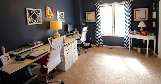 Building Photo - 2521 Williams Dr