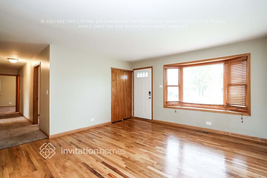 Building Photo - 530 Norridge Ln