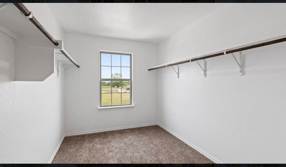 Master bedroom closet - 3020 Frazier St