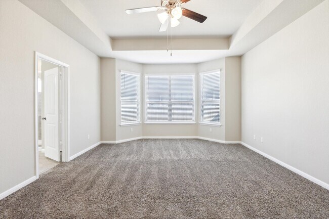 Building Photo - 209 Pepper Mill Loop