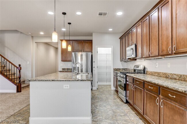 Building Photo - 7116 Boomer Beach St